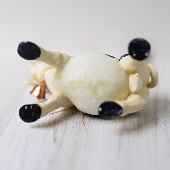 Vintage Pete Apsit Black and White Cow Figure with Bell Raffia Standing - Picture 5 of 6